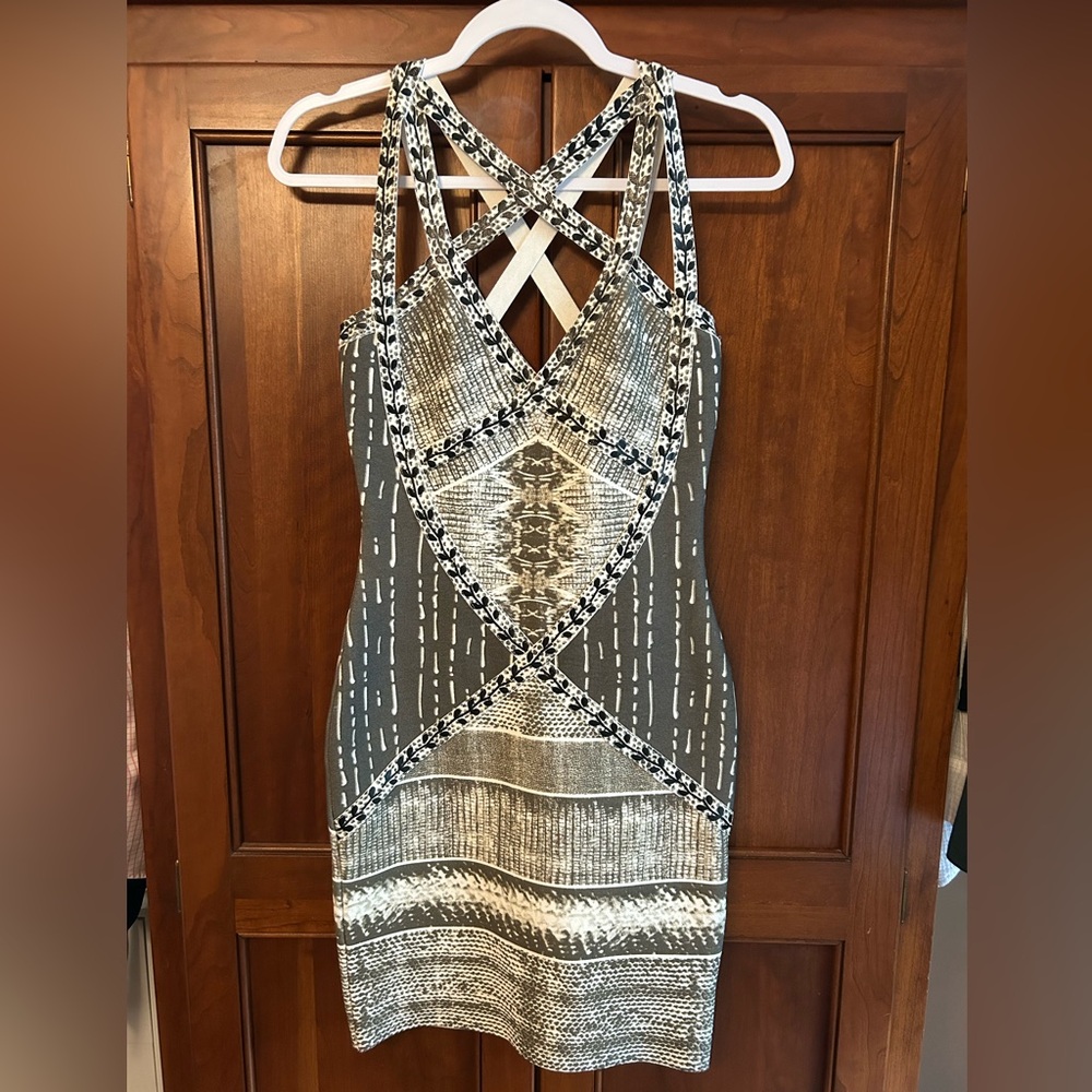 Sara Boo Cut Out Halter dress size S. Bandage style Bodycon dress. White/black.